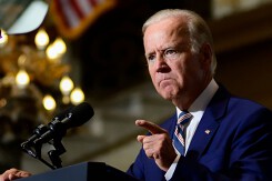 Giới doanh nhân giàu có ở Mỹ 'tính kế' né thuế mới nếu ông Trump thất cử