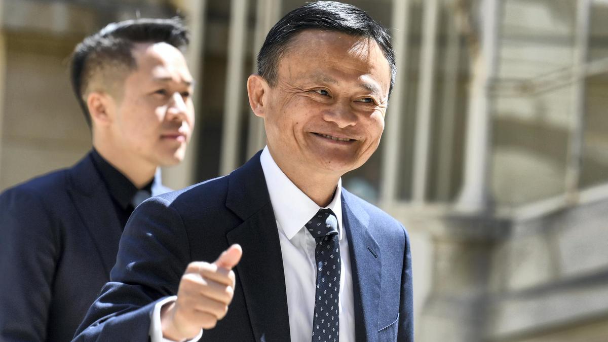 Tỉ phú Mã Hoá Đằng lần thứ 5 vượt Jack Ma thành người giàu nhất Trung Quốc - Ảnh 2.