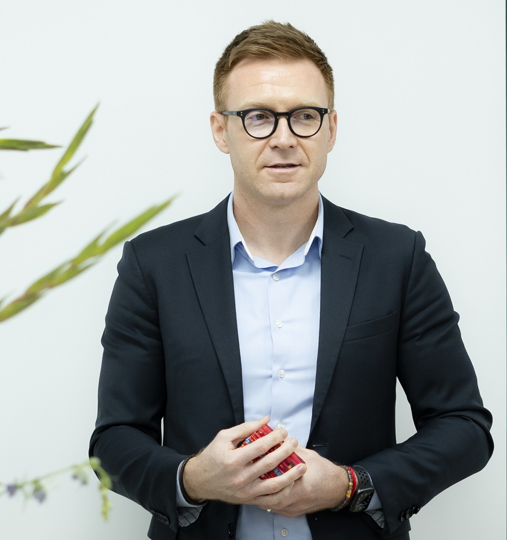 Chân dung tân CEO tiếp quản Apax Holdings của Shark Thủy - Ảnh 1.