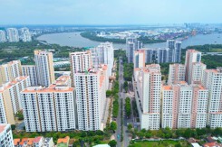 Cận cảnh hàng nghìn căn chung cư bỏ hoang, bán đấu giá nhiều lần bất thành ở TP HCM