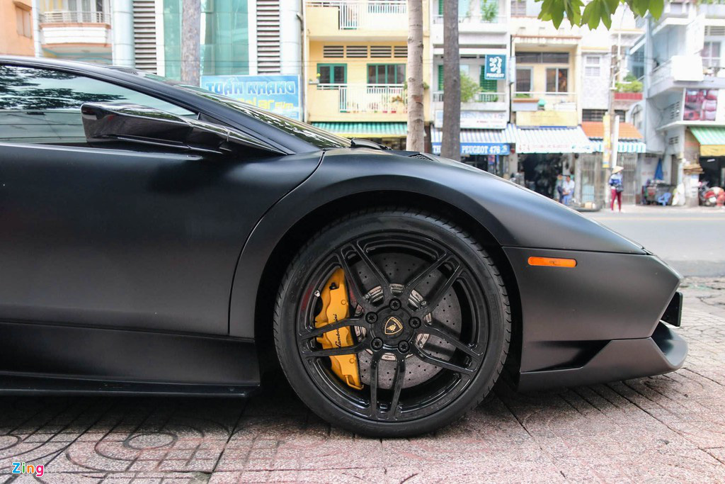 Chiếc Lamborghini từng của Minh Nhựa và Đặng Lê Nguyên Vũ tái xuất - Ảnh 7.