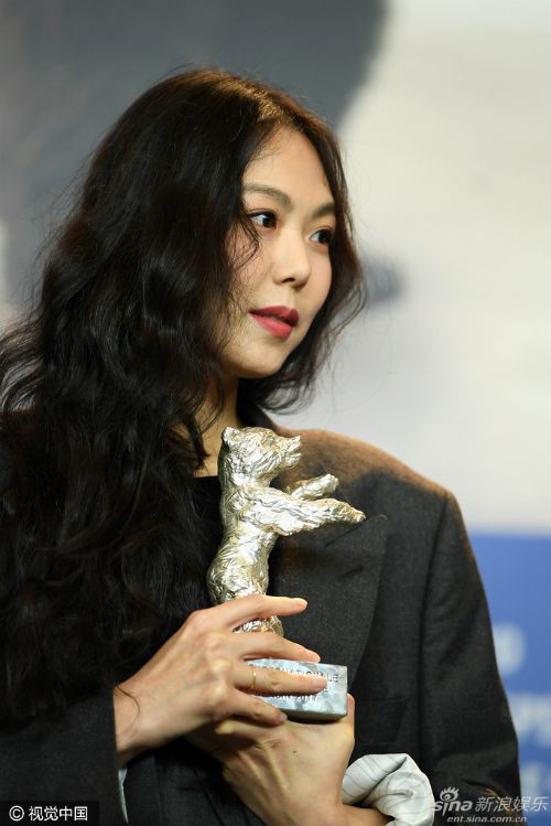 Diễn viên Kim Min Hee: Ảnh hậu quyến rũ bị công chúng ghét bỏ vì ồn ào cướp chồng - Ảnh 12.
