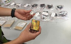 Giám thị phải nhận diện được thiết bị gian lận tinh vi ở kì thi THPT quốc gia