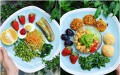 ‘Mẹ bỉm sữa sinh đôi’ chia sẻ bí quyết cho con ăn dặm BLW
