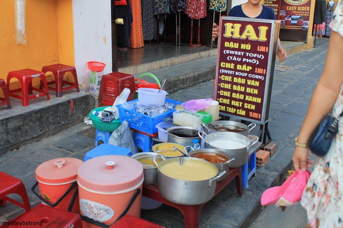 am-thuc-ganh-hang-rong-o-hoi-an