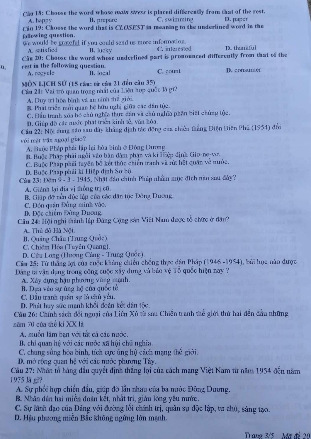 Đáp án đề thi vào lớp 10 tổ hợp môn Tiếng Anh, Lịch sử và Hóa học tỉnh Nghệ An năm 2019 - Ảnh 3.