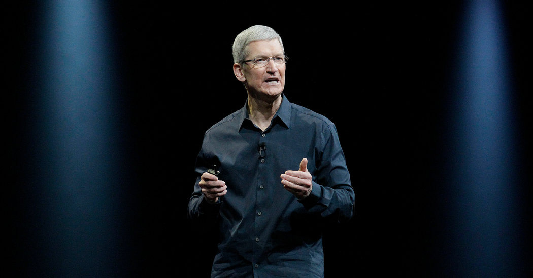 CEO Apple Tim Cook: Người hùng hay kẻ tội đồ? - Ảnh 8.