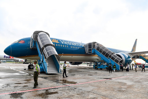 Vietnam Airlines chỉ còn 4 đường bay nội địa, chặng Hà Nội - TP HCM bay 1 chuyến/ngày - Ảnh 1.