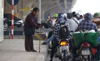 cai bang kiem bon tien nho an xin qua mang