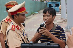 Hà Nội: Uống 2 cốc bia bị phạt 17 triệu đồng.