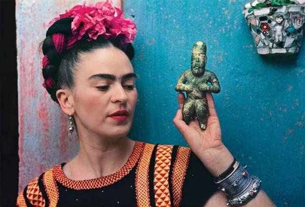 frida kahlo nu hoa si lgbt mexico voi loat tac pham tri gia hang tram ti dong