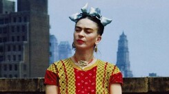 Frida Kahlo: nữ hoạ sĩ LGBT (Mexico) với loạt tác phẩm trị giá hàng trăm tỉ đồng