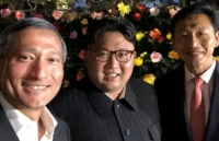 tong thong han quoc tham nga ra san co vu doi tuyen bong da