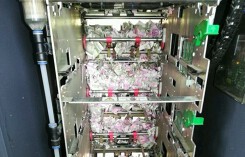 Chuột cắn nát hơn 17.000 USD trong máy ATM
