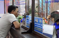 Đìu hiu ngày đầu bán vé tàu Tết Kỷ Hợi 2019 tại ga Hà Nội