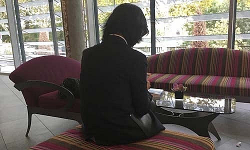 vo cuu chu tich interpol khong biet chong minh con song hay da chet
