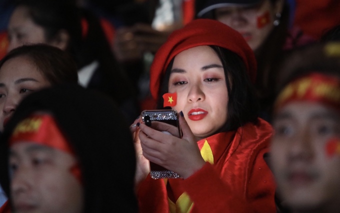 nguoi ham mo doi mua co vu doi tuyen viet nam