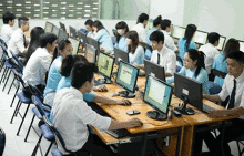 Top 10 trường điểm chuẩn ngành công nghệ thông tin thấp nhất Hà Nội