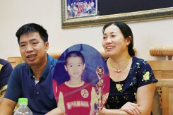Tin nóng trong ngày 28/8: Cầu thủ Văn Toàn 'tóc bạc sớm', bà Lê Hoàng Diệp Thảo đề nghị hoãn hoà giải