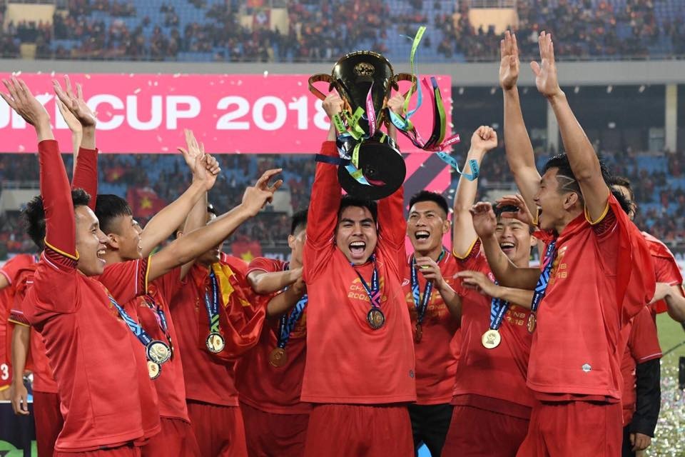 cau be nhat bong pham duc huy va 10 nam nuoi giac mo vo dich aff cup