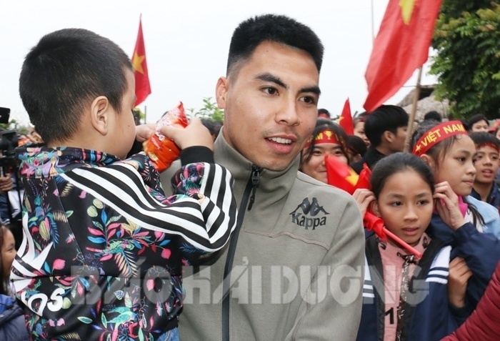 cau be nhat bong pham duc huy va 10 nam nuoi giac mo vo dich aff cup