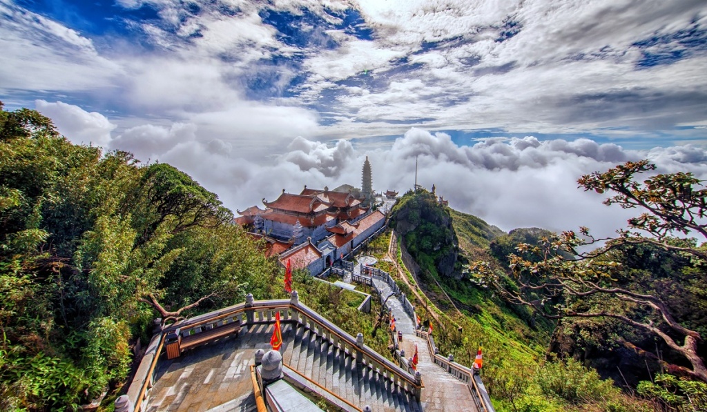 du lich cung ban than 5 diem den ly tuong de xoa