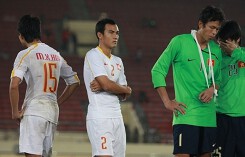 Quá khứ cứ gặp Malaysia, hàng thủ của ĐT Việt Nam lại như bị ma ám