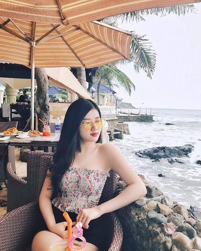 nhan sac dan ban gai tin don cua cau thu tre viet nam