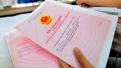 Hỏi đáp pháp luật: Chính thức tăng lương tối thiểu vùng, hướng dẫn thủ tục tách Sổ đỏ