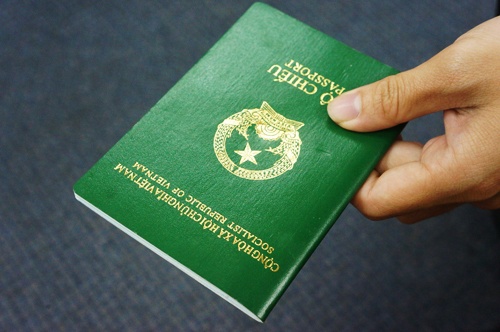 duoc chap nhan hai quoc tich khi nao
