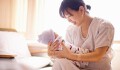 Hỏi đáp pháp luật: Tiền thưởng Tết 2019, thủ tục vợ chồng hiếm muộn nhận con nuôi