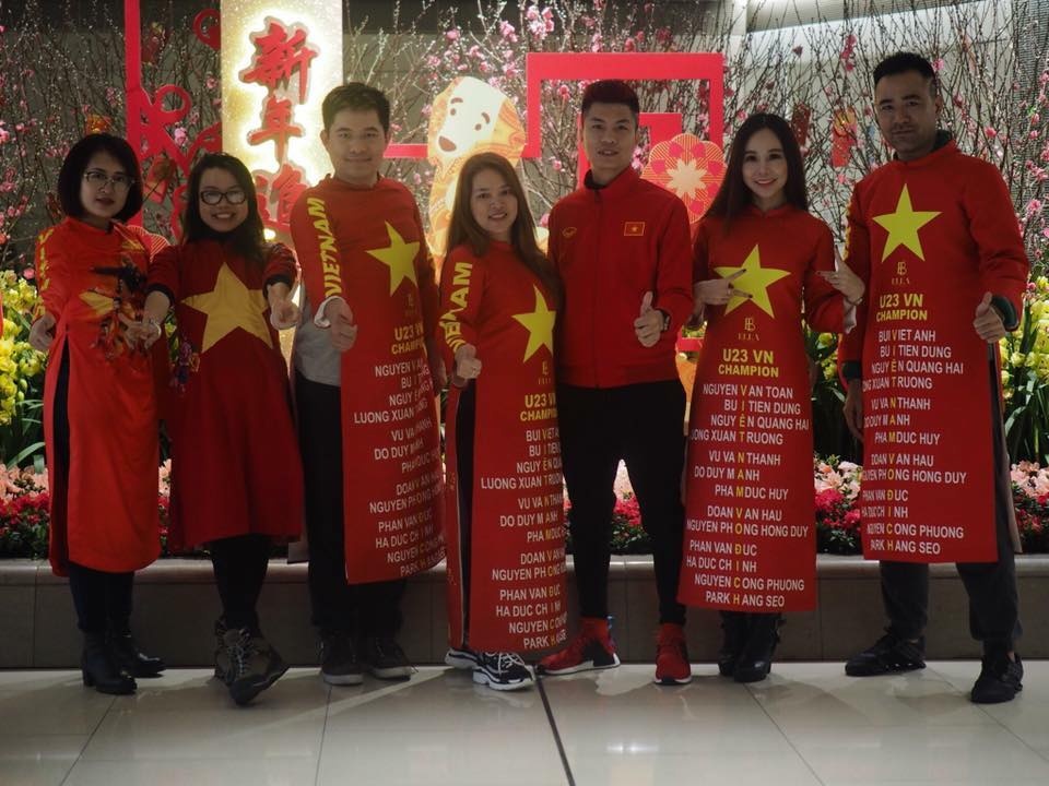 muon kieu co vu cua nguoi ham mo truoc tran chung ket u23 viet nam u23 uzbekistan