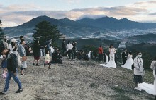 Ngọn đồi Đà Lạt 'một mét vuông trăm dâu rể chen chân'