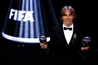modric gianh qua bong vang messi tut lui tham hai