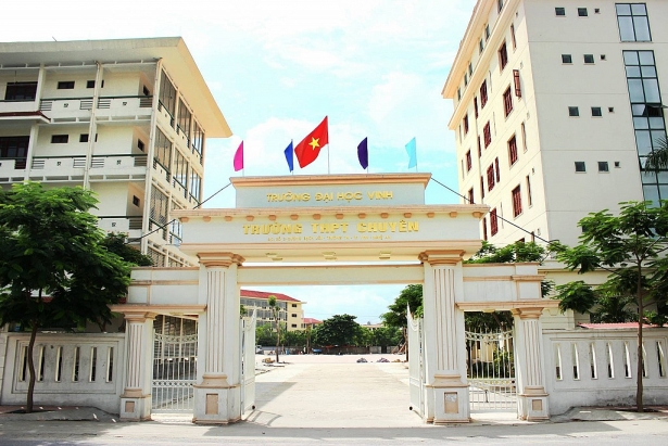 dap an de thi thu tieng anh truong thpt chuyen dh vinh