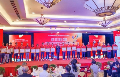 Esports Việt nhận cơn mưa bằng khen sau chiến tích tại SEA Games 31