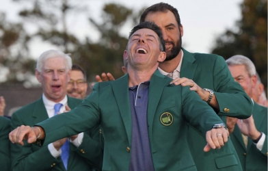 Xin chào huyền thoại thứ 6 của làng golf: Rory McIlroy