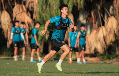 Trung vệ kỳ cựu của ĐT Việt Nam trở lại