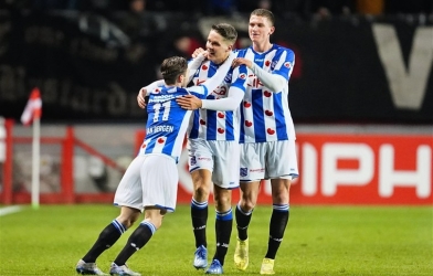 Heerenveen đạt thành tích khó tin sau khi chia tay Văn Hậu