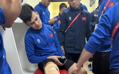 Hồ Tấn Tài phẫu thuật đứt dây chằng cùng nơi với Xuân Son?