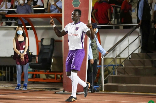 Ngoại binh từng chinh chiến V.League sắp trở lại Việt Nam