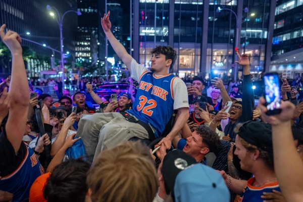 World Cup đại chiến NBA Finals, kịch bản hiếm có khiến nước Mỹ đau đầu